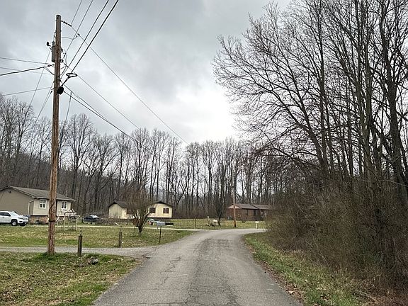 4th image of 115 Susack Rd