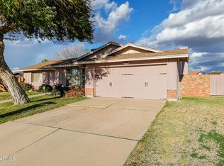 3322 W Shangri La Rd, Phoenix, AZ 85029