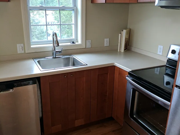 417 Greenlodge St #2 — Photo 15