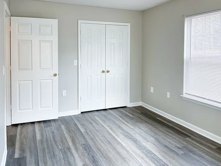 Barden Ridge Apartments — Photo 10