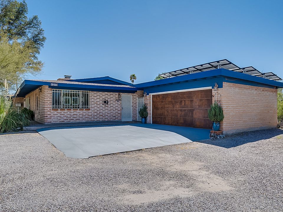 1st image of 1319 W Giaconda Way