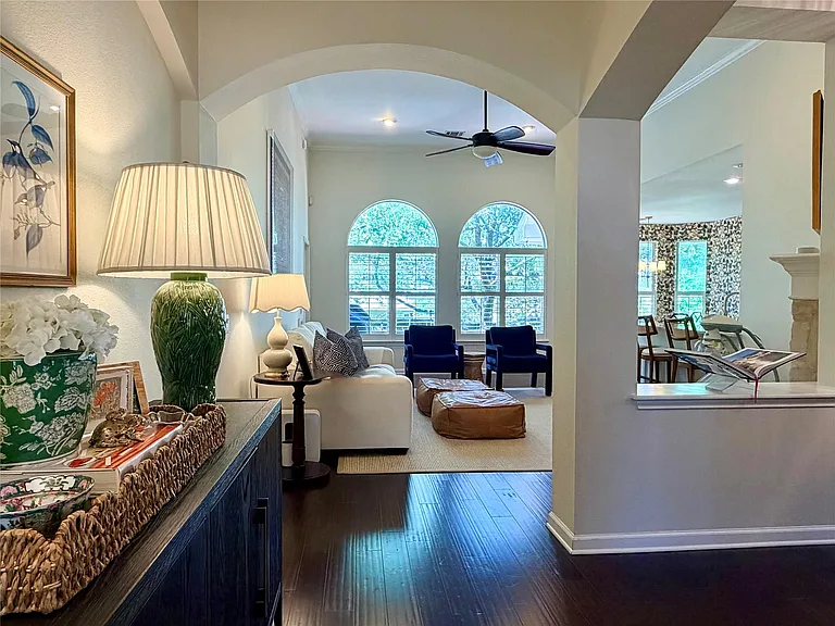 11508 Emerald Falls Dr — Photo 1