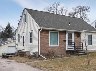 2237 Williams Blvd SW, Cedar Rapids, IA 52404