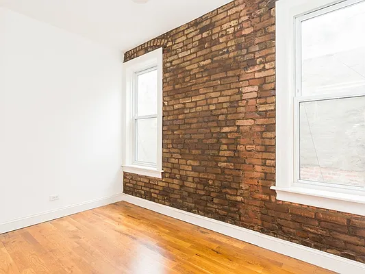 Rented by MNS | media 23