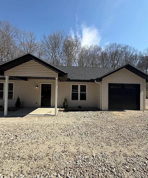 7071 Township Road 466 #C — Photo 2