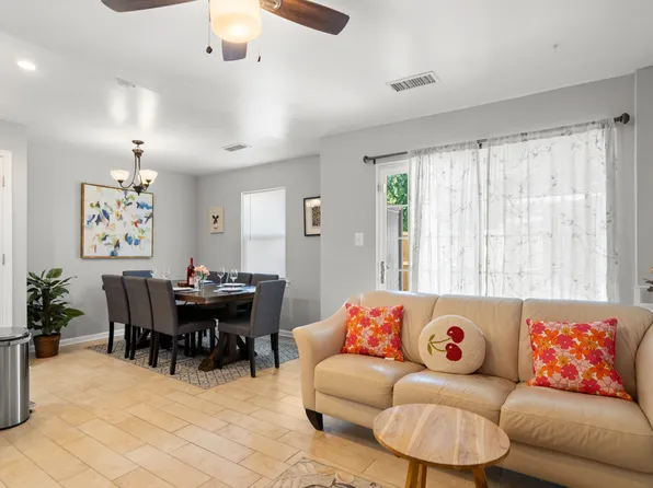 228 S Stevenson Sq, Alexandria, VA 22304