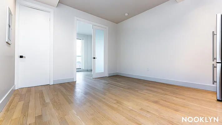 Rented by Nooklyn NYC LLC | media 4