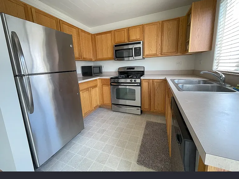 515 Silver Leaf Dr — Photo 4