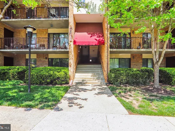 13145 Dairymaid Dr APT 101, Germantown, MD 20874