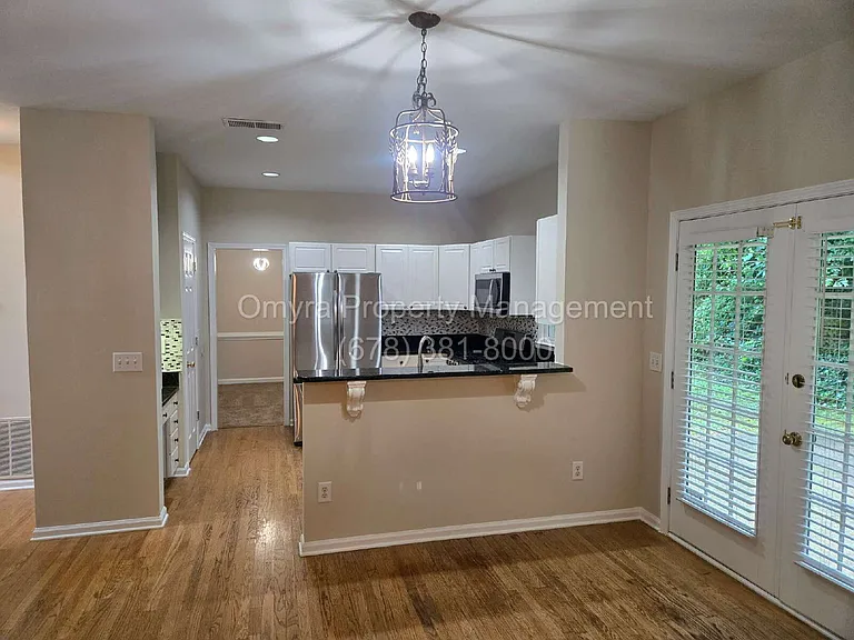 2449 Alston Dr NE — Photo 3