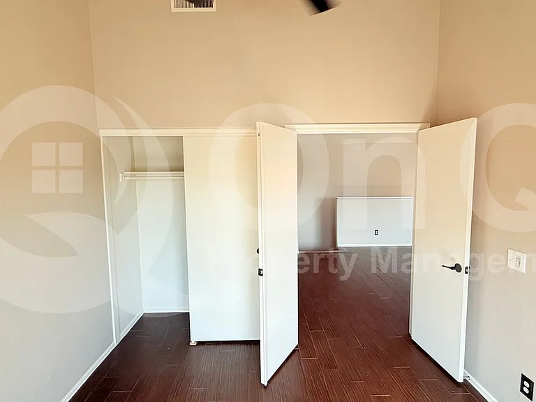 1633 E Lakeside Dr #80 — Photo 13