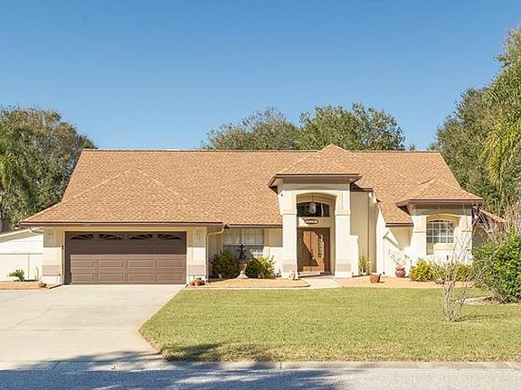 2nd image of 2418 Eagle Trace Dr