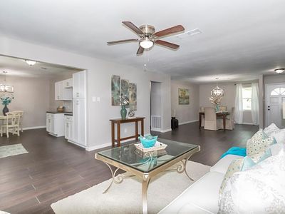 2306 Kingsway Dr, League City, TX, 77573