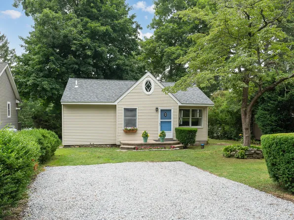 63 White Birch Drive, Guilford, CT 06437
