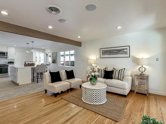 5th image of 914 Kingfisher Dr