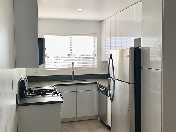 5th image of 1155 Hacienda Pl APT 210