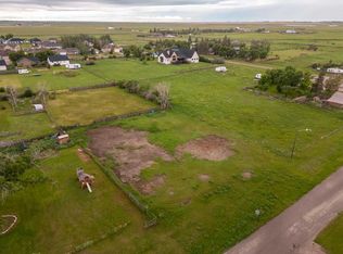 225 5th St, Stirling, AB T0K2E0
