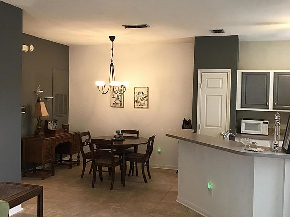 3rd image of 13703 RICHMOND PARK Drive #3401