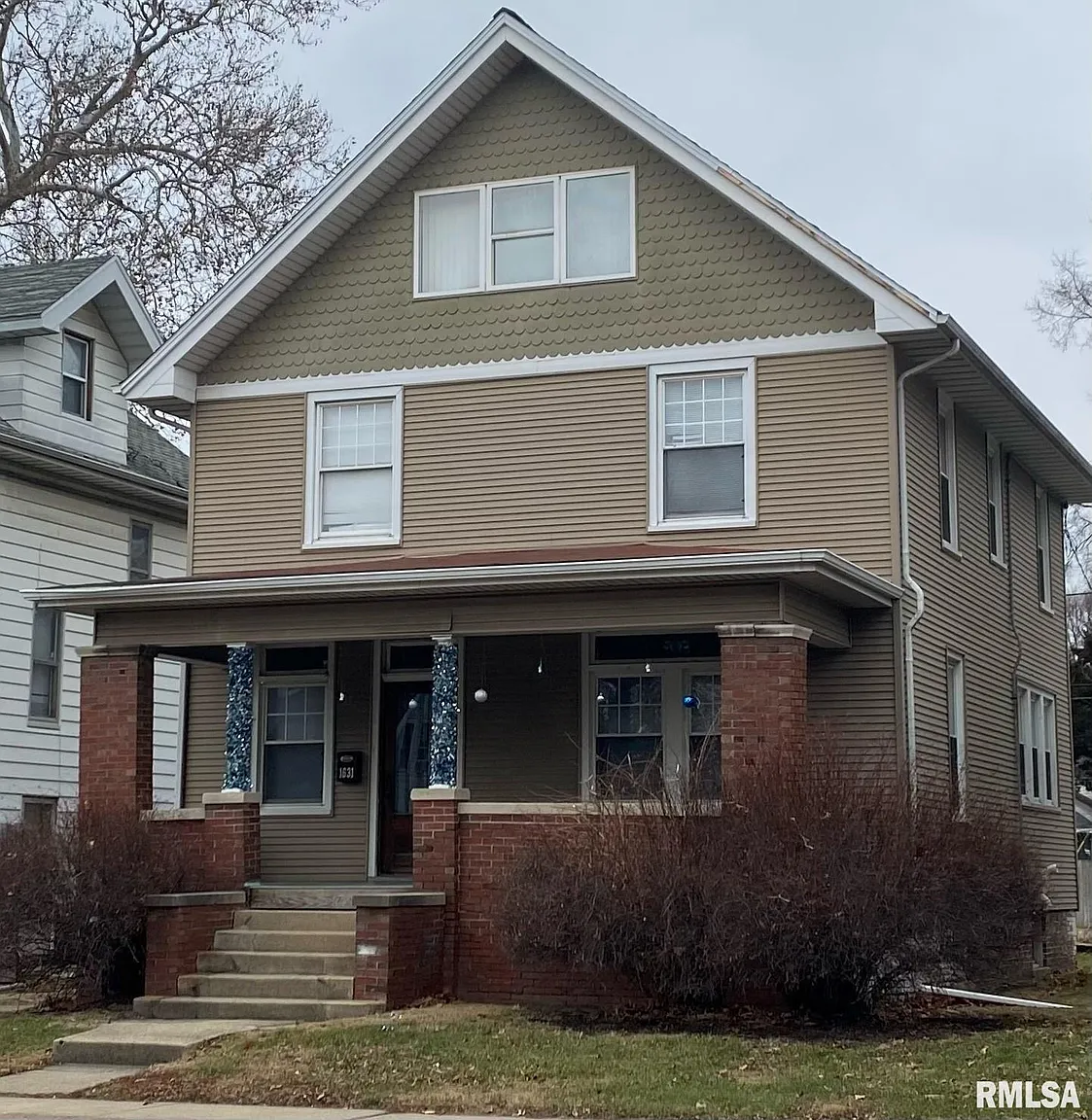 1631 W Main St photo 1