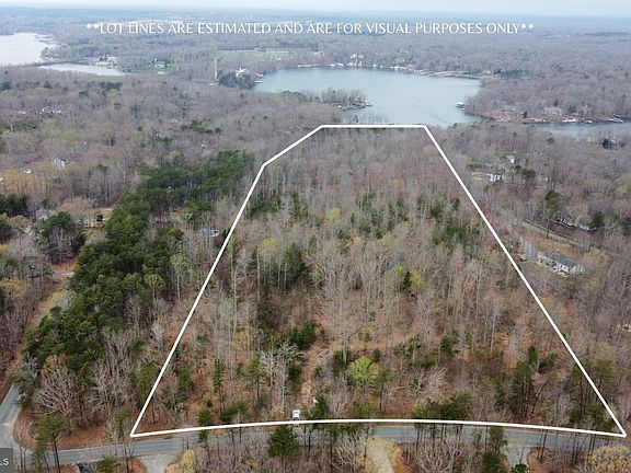 3rd image of 0 Centerville Rd