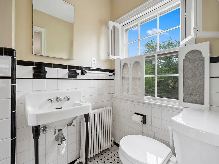 5122 Fairglen Ln — Photo 19