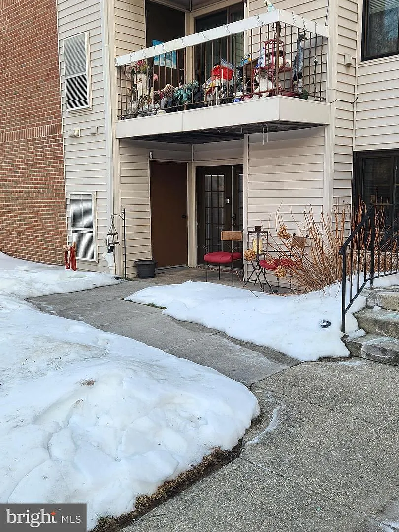 1105 Castle Harbour Way Unit 1A photo 1
