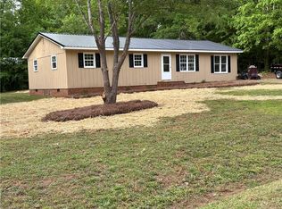617 Young Mill Rd, Lexington, NC 27292