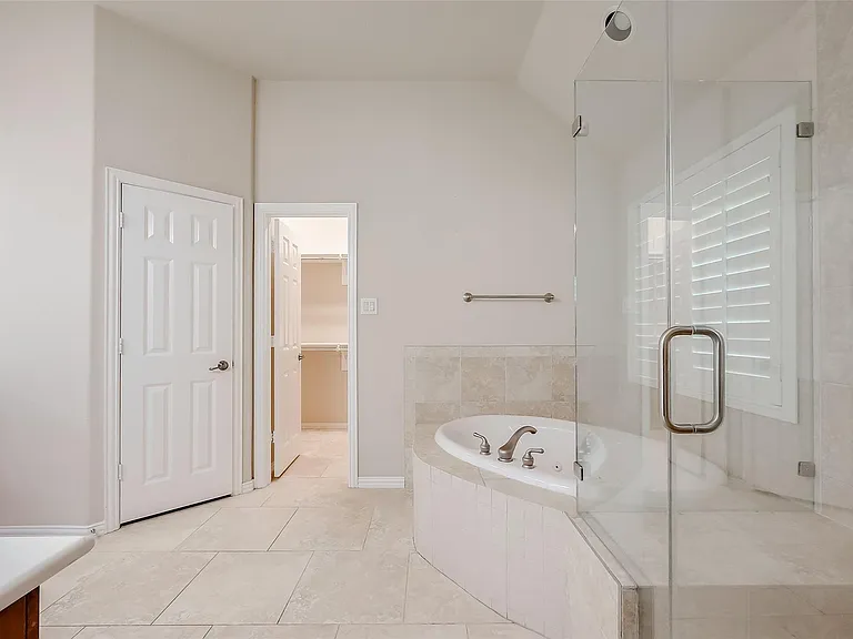 7206 Spring Meadow Ln — Photo 39