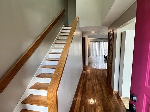 3rd image of 5 Wake Robin Rd Unit 2004