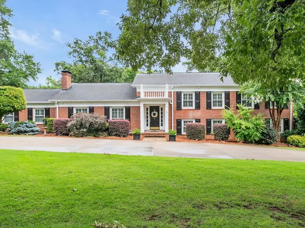 9 Barksdale Rd, Greenville, SC 29607