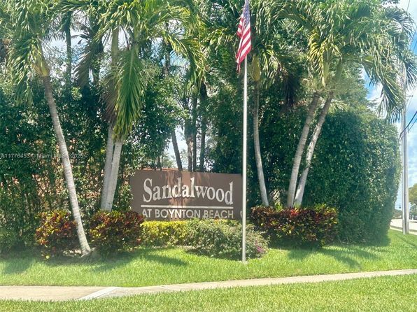 409 Live Oak Ln #409