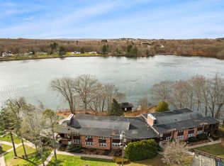 264 Lyman Rd APT 2-11, Wolcott, CT 06716