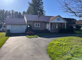 11520 Olean Rd, Chaffee, NY 14030