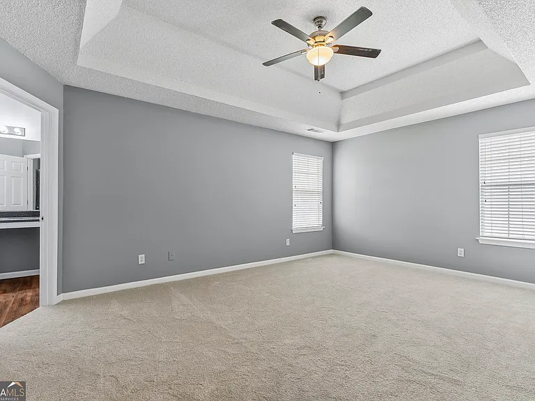 11925 Spring Lake Way — Photo 20