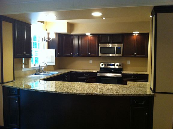 New Kitchen & Appliances