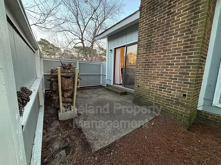 2012 Lakemeadow Dr — Photo 63