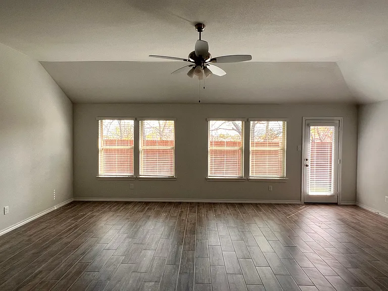 5744 Brookville Dr — Photo 4