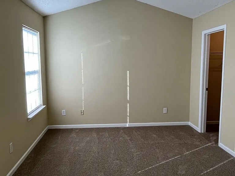 6130 Sid Crane Dr — Photo 10