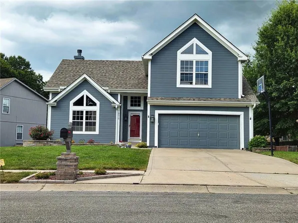 8612 NE 72nd Ter, Kansas City, MO 64158