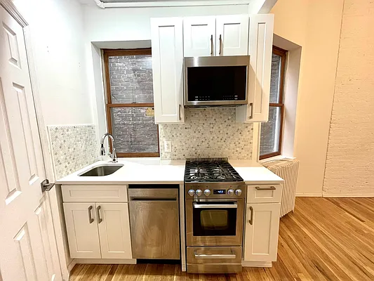 Rented by JM Preston Properties LLC | media 18