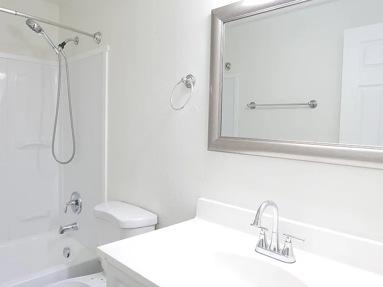 Westwood Apartments ** On-site Laundry Facilities, Off-Street Parking & Private Patio or Balcony — Photo 66