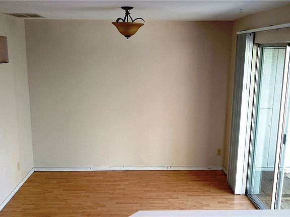 4th image of 6220 Alder Glen Dr SE