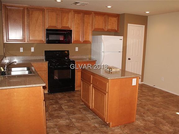 3rd image of 7208 Neches Ave