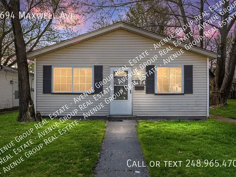 8694 Maxwell Ave — Photo 1