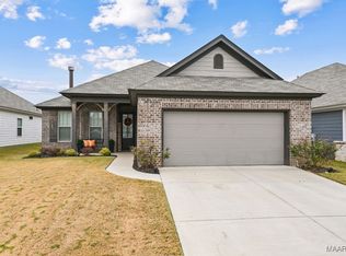 271 Hedgefield Dr, Prattville, AL 36066