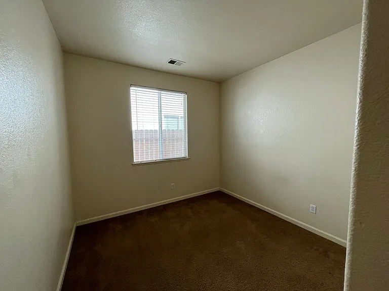 1187 Steidlmayer Way — Photo 6