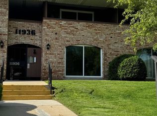 11936 W Mill Rd APT 23, Milwaukee, WI 53225