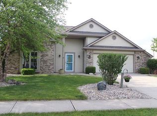 10901 Middleford Pl, Fort Wayne, IN 46818