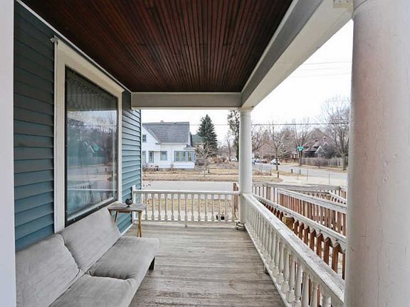 3rd image of 3341 Pillsbury Ave