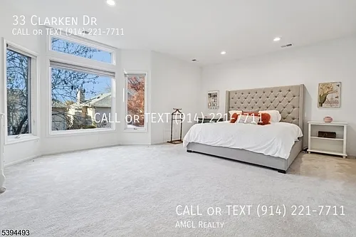33 Clarken Dr Photo 1